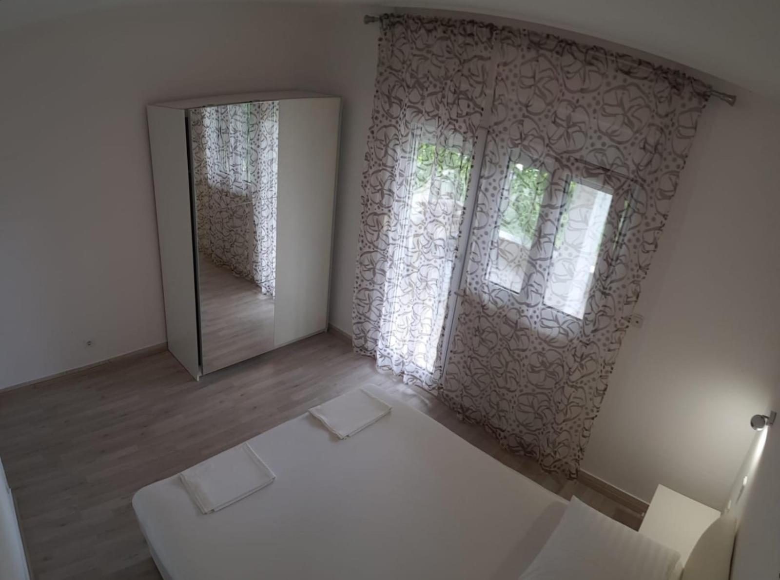 Apartmani Jureta 오크루그고른지 외부 사진