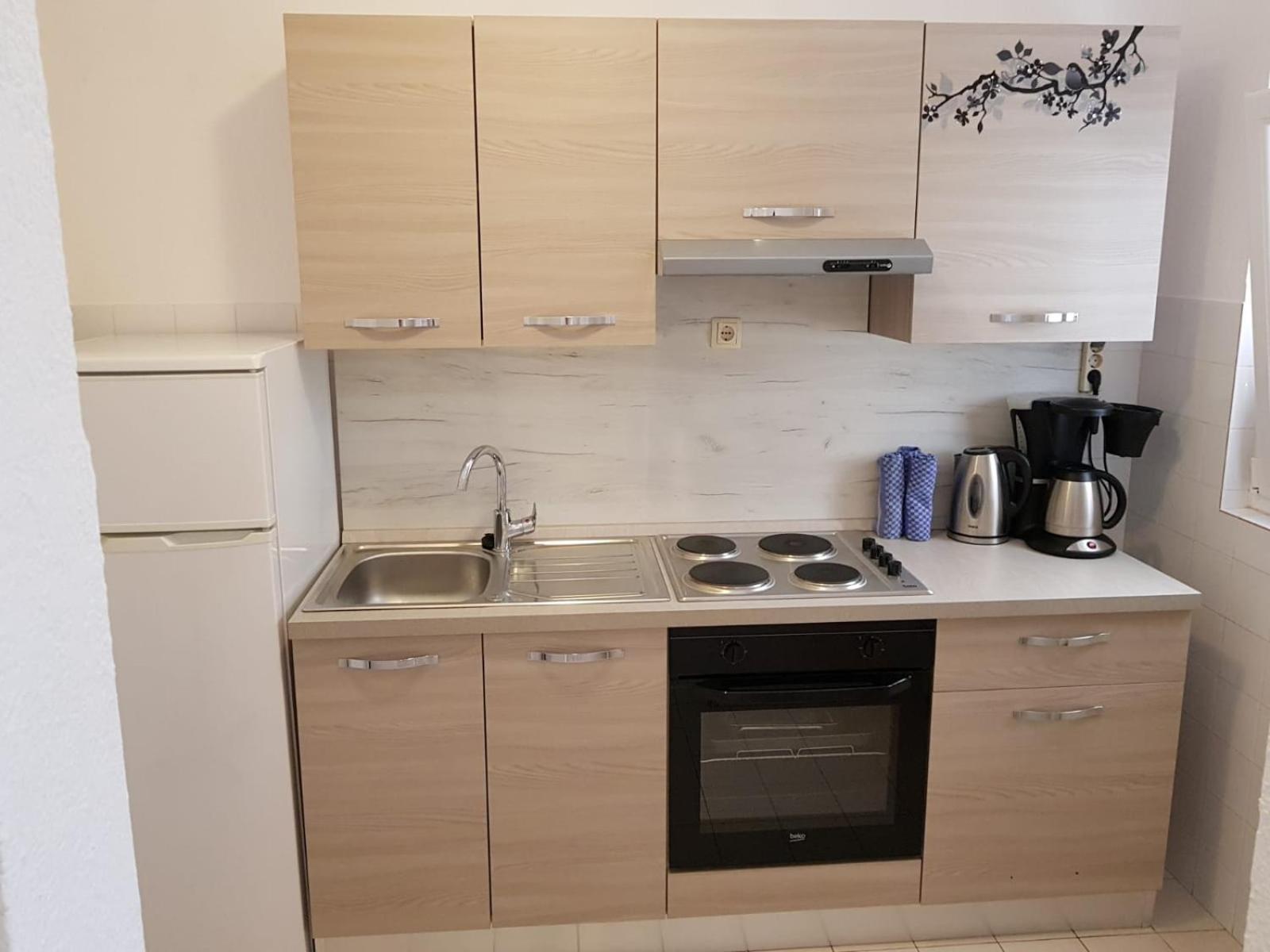 Apartmani Jureta 오크루그고른지 외부 사진
