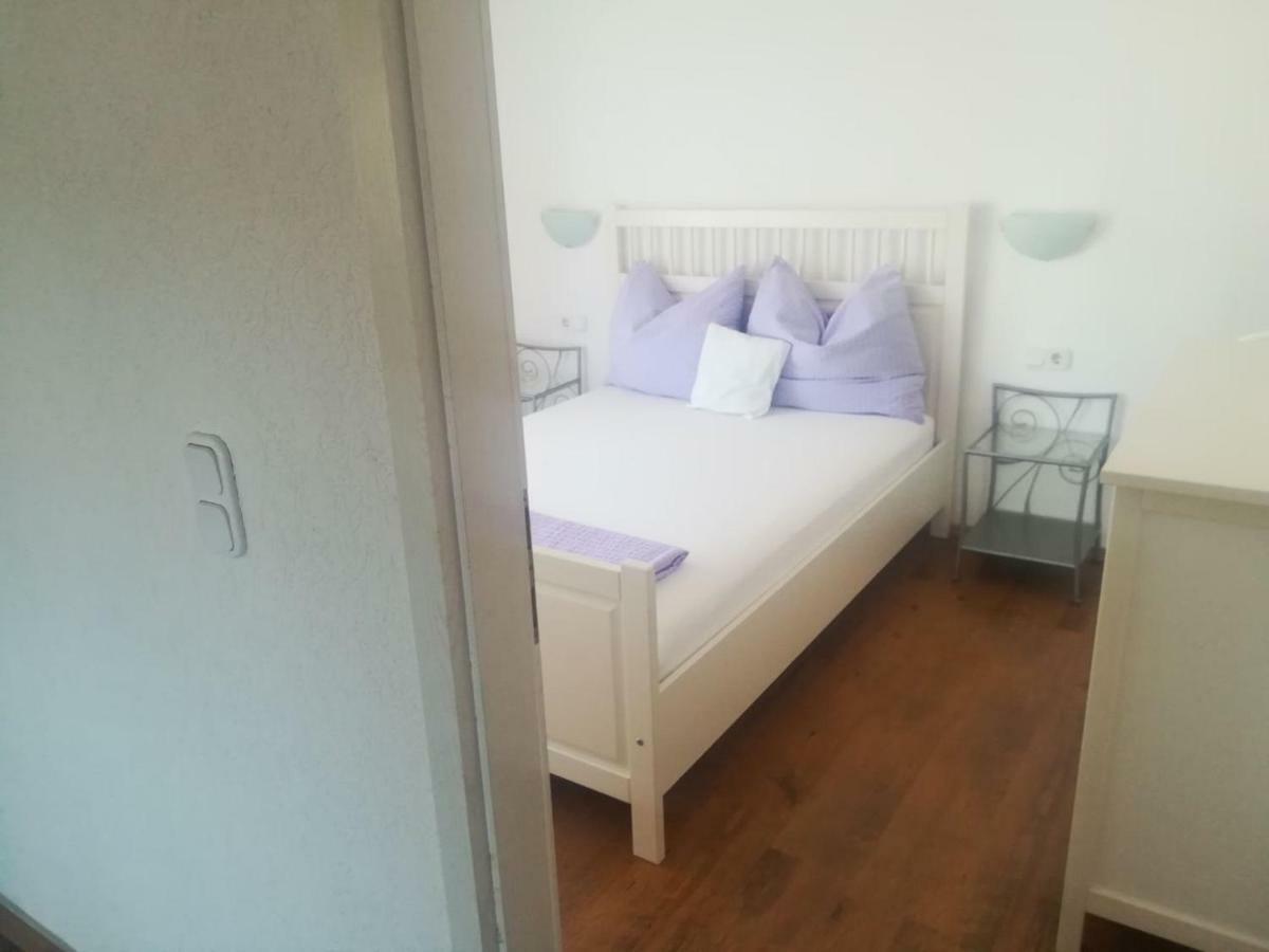 Apartmani Jureta 오크루그고른지 외부 사진