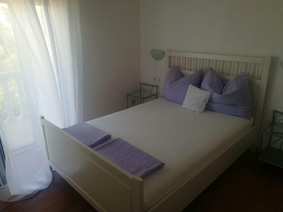 Apartmani Jureta 오크루그고른지 외부 사진
